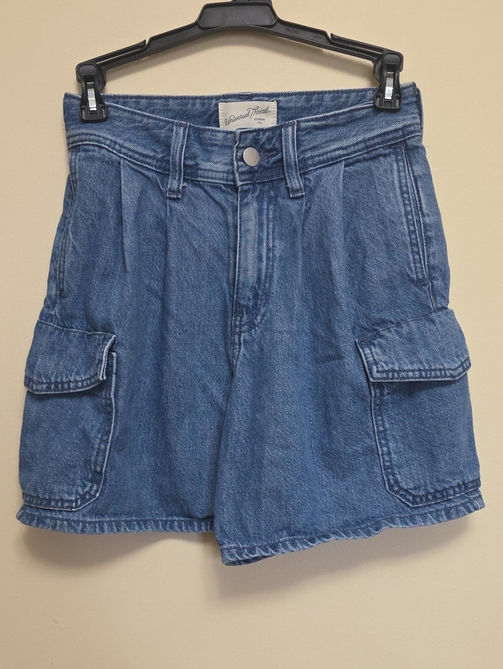 Universal Thread Blue Denim Cargo Shorts with Flap Pockets